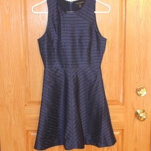 Banana Republic fit and flare dress Size 0P- B6